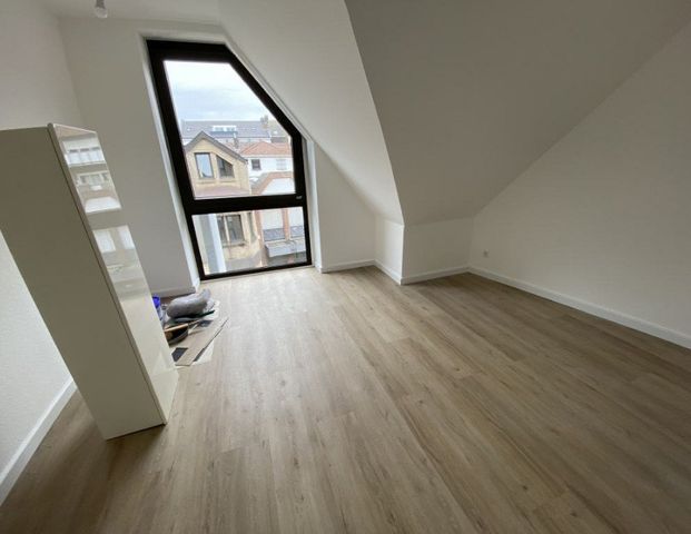 Renovierte 3 ZKB Wohnung mit Loggia direkt im Gütersloher Zentrum - Photo 1