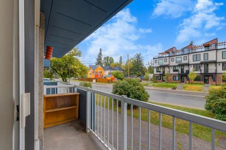 2 Bedroom - Photo 5