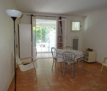 Studio 27 m² - 1 pièce - Hyères (83400) - Photo 5