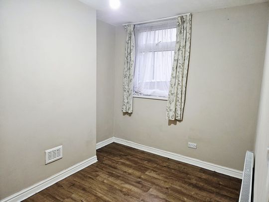 1 Bed Flat, Melbourne Road, LE2 - Photo 1