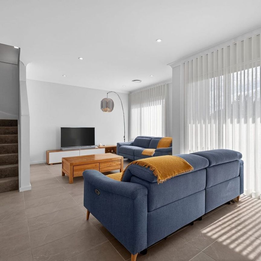 This one's limited edition. Sitting in a corner position. It's in immaculate condition. In Georges Cove, this one's an easy decision. - Photo 1