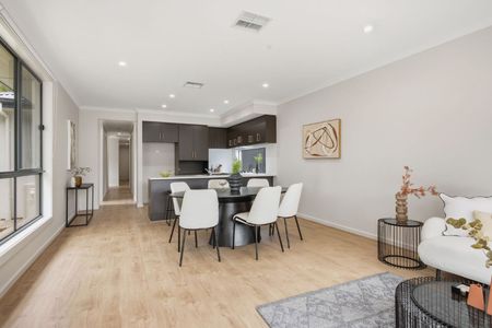 Brand New, Modern & Spacious Living - Photo 3