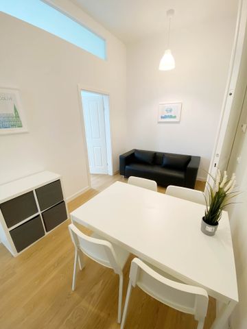 Neustiftgasse Top 17 Zimmer 1 - Photo 2