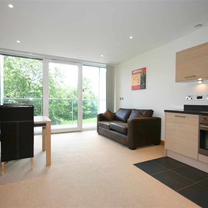 Studio to rent - Photo 1