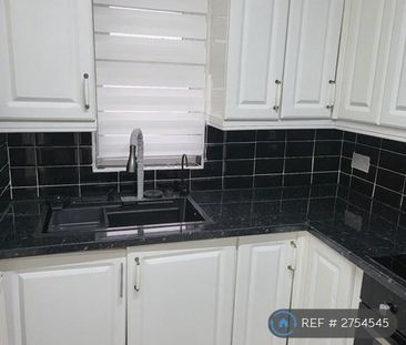 1 bedroom semi-detached house to rent - Photo 4