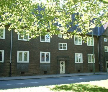 *** Attraktive 2-Zi.-Whg. mit Duschbad in Schlossparknähe! *** - Photo 5