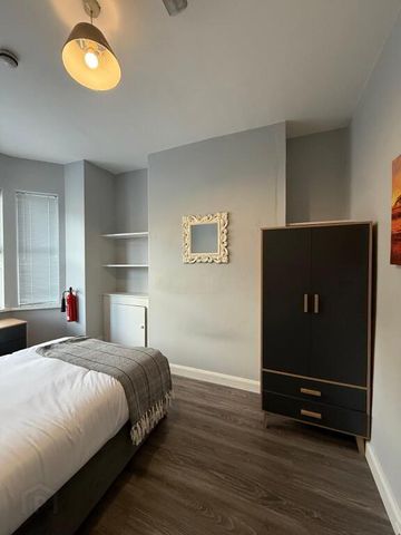 Room's To Let, 68 Tates Avenue, Belfast, BT9 7BY - Photo 4