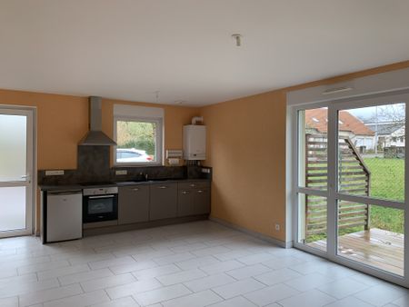Location Appartement 2 pièces 49m² SARREGUEMINES 57200 - Photo 2