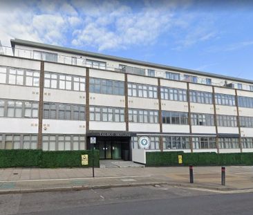 Studio to rent - Photo 6