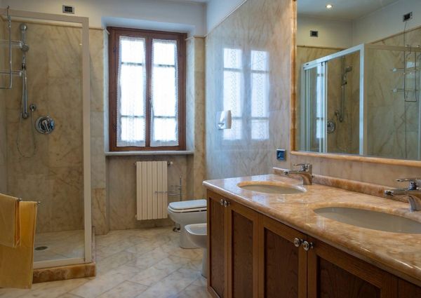 via Pietro neni, 7, Forte dei Marmi, Tuscany 55042