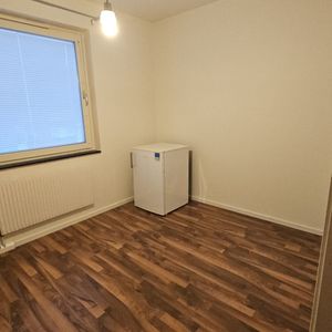 Stavangergatan, Kista - Photo 2