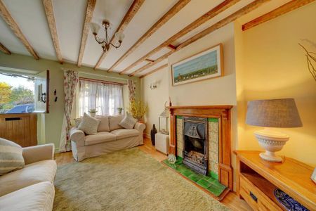 2 bedroom terraced house to rent - Photo 2