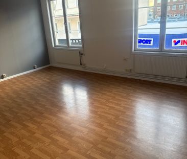 Västra Stationsgatan 3 - Foto 1