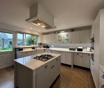 3 bedroom detached house to rent - Photo 6