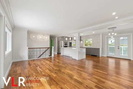 House in Richmond, BC - Photo 4