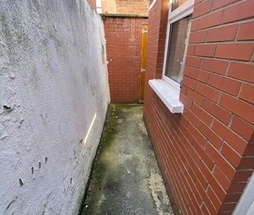13 Lendrick Street, Belfast, BT5 4HQ - Photo 5