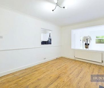3 bedroom House To Let - Photo 3