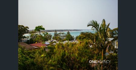 PRIVATE COASTAL OASIS WITH PANORAMIC WATER VIEWS - Photo 5