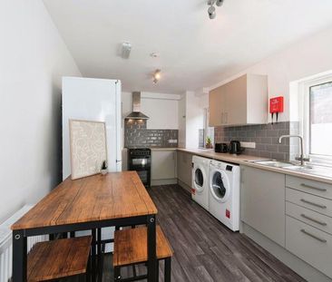 1 bedroom property to rent - Photo 1