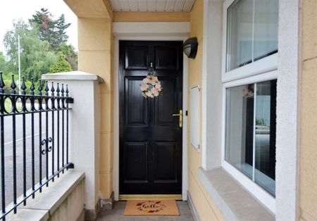 1 Lesley Court, 25 Stockmans Lane, BELFAST, BT9 7JA - Photo 2