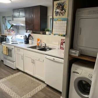 2br 1ba basement suite available Oct 1 - Photo 4