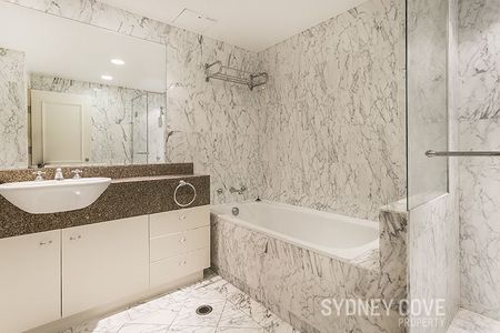 EXECUTIVE APARTMENT IN KENT ST VILLAGE | Furnished - Photo 5