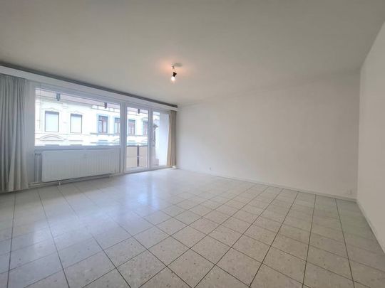 Appartement te huur - Photo 1