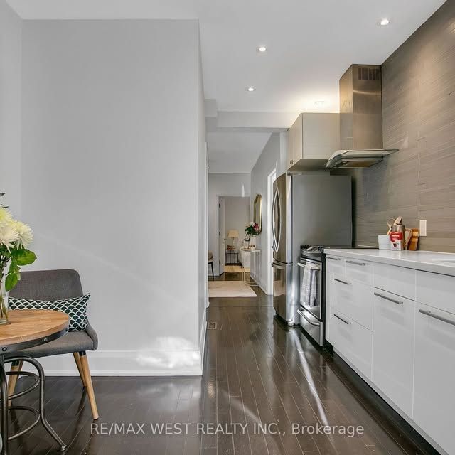 For Lease - 308 St Clarens Avenue Unit# Main, Toronto, Ontario - Photo 1