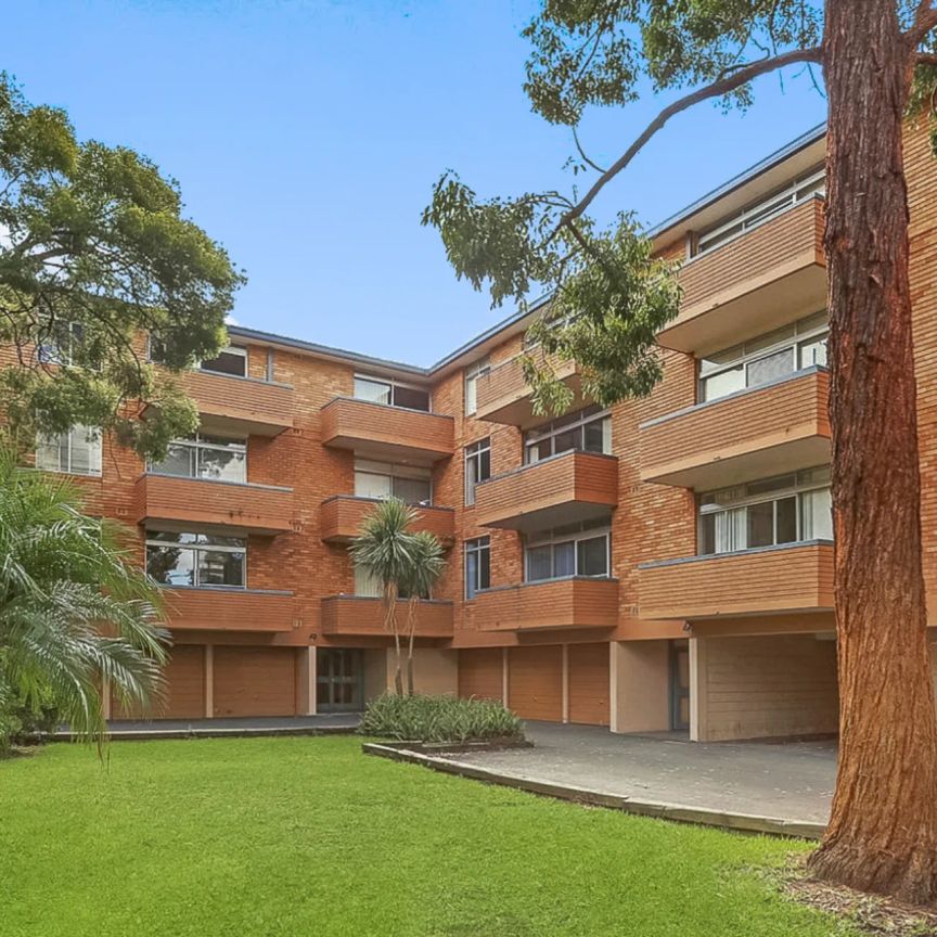 Parkside Living with Sunny Aspects - Photo 1