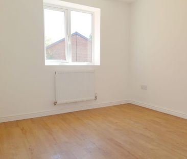 1 bedroom semi-detached house to rent - Photo 1