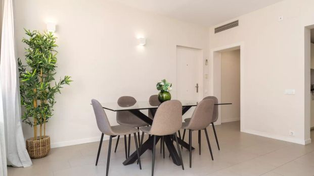 2-bedroom apartment for rent in Sant Gervasi Galvany, bills included - Foto 1