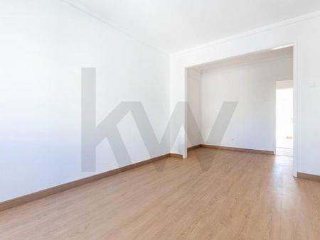 Apartamento T2 em Lisboa - Photo 2