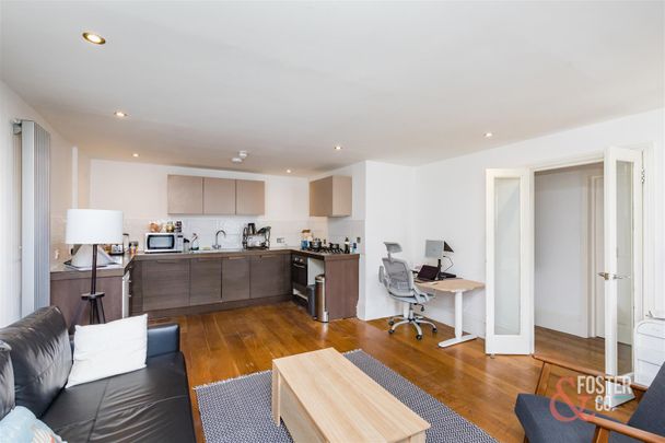 St. Georges Road, Brighton - Photo 1