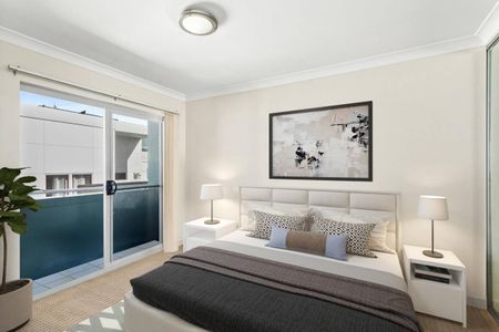 Central CBD Apartment - Photo 3