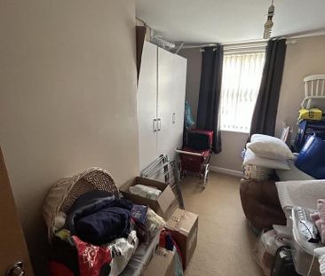 2 bedroom property to rent - Photo 3
