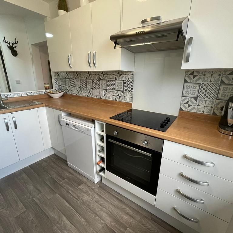 1 bedroom semi-detached house to rent - Photo 1