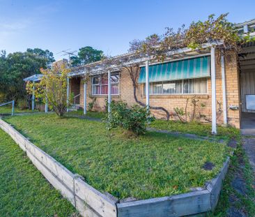 Three Bedroom Family Home in Prime Location - Photo 1