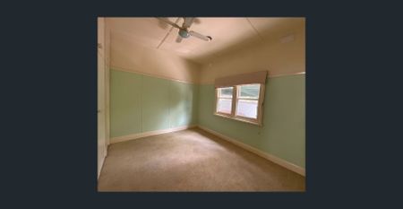 Where classic charm meets modern living - Photo 4