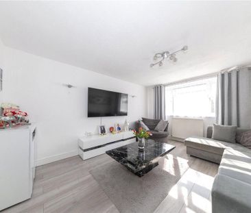 2 bedroom maisonette to rent - Photo 1