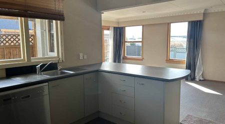 North Gore - 4 Bedroom - $500 pw - Photo 3