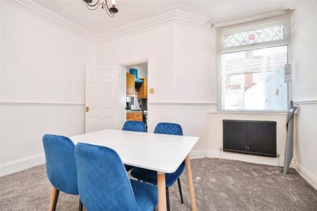 2 bedroom house to rent - Photo 2