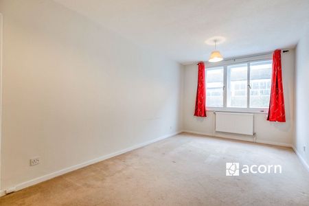 Kennington Park Road, London, SE11 - Photo 5