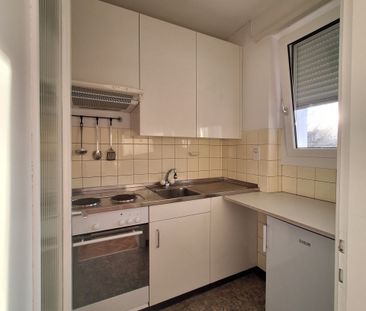 Affittasi monolocale ammobiliato, con cucina separata e ampio balcone - Foto 1