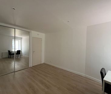 Location Appartement 1 pièce 36m² LILLE 59000 - Photo 2