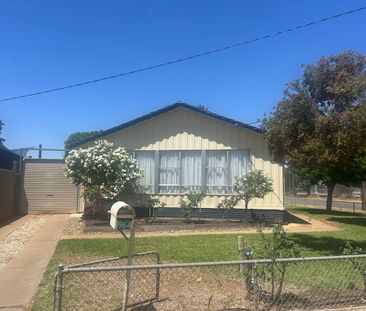 Renovated Three Bedroom House - Photo 1