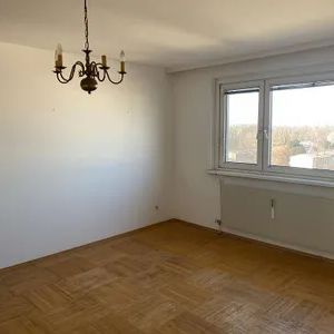 Sonnige Gemeindewohnung direkt zu vergeben - Foto 1