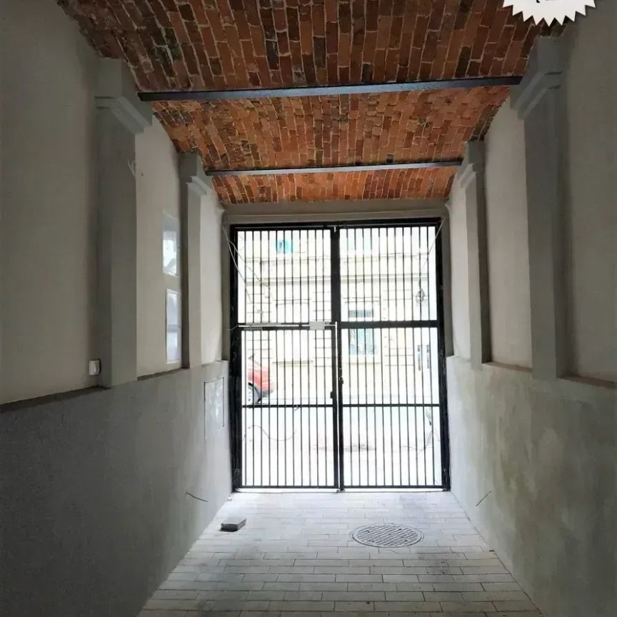 Kawalerka z antresolą: Łódź-Centrum - Photo 1