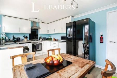 3 bedroom house to rent - Photo 4