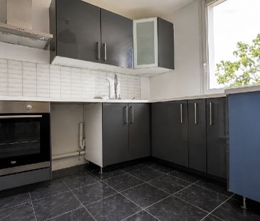 Location Appartement 3 pièces 64m² FOSSES 95470 - Photo 2