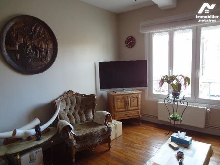 APPARTEMENT au 1er ETAGE sur 84.20 m2 PALIER 9 m2 & COULOIR SALLE de BAINS AMENAGEE (2 vasque... - Photo 2